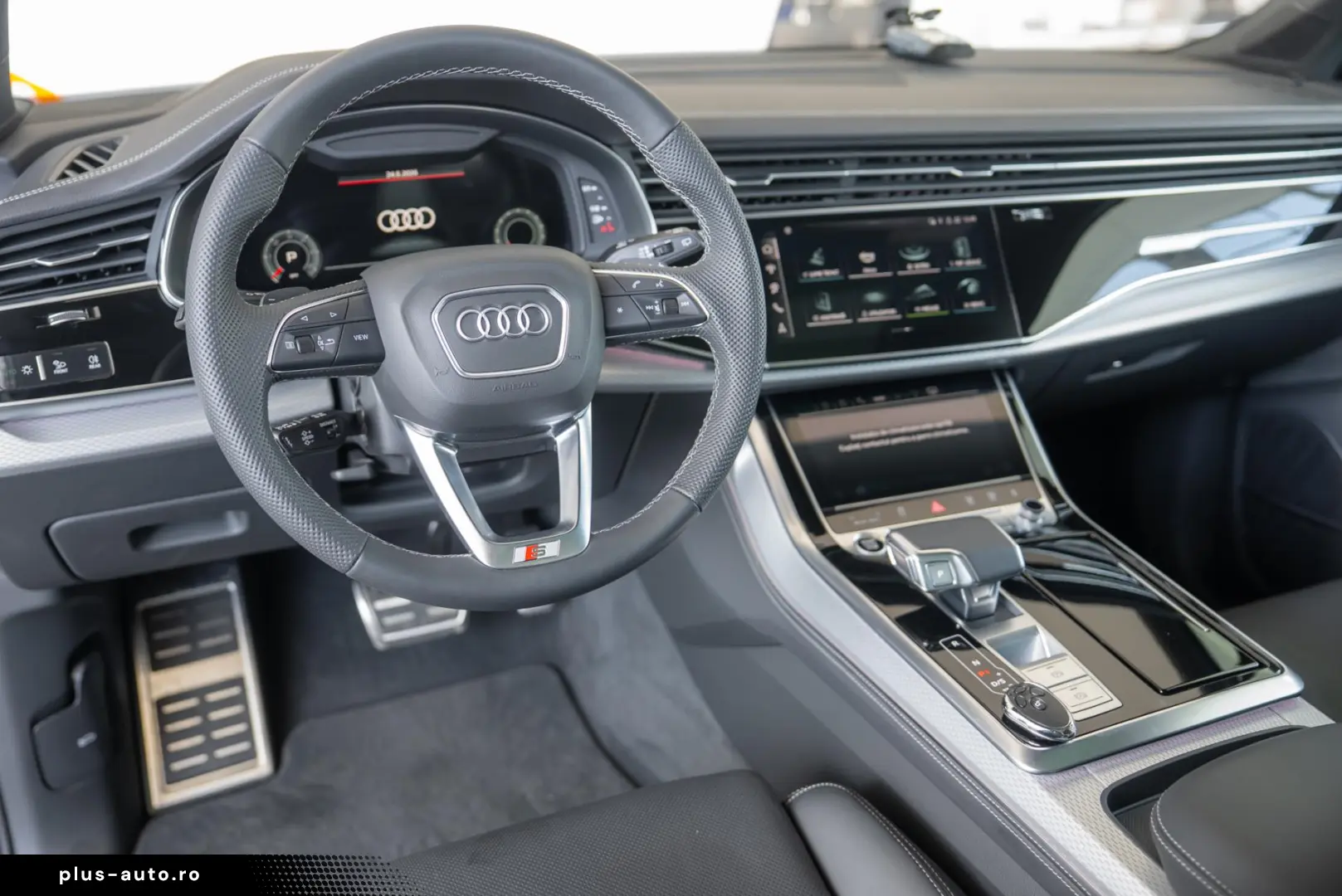 Audi Q7 S line