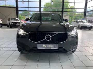 VOLVO XC60 D4 Momentum Zusätzlicher Radsatz