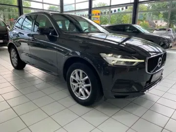 VOLVO XC60 D4 Momentum Zusätzlicher Radsatz