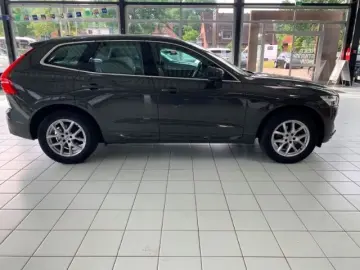 VOLVO XC60 D4 Momentum Zusätzlicher Radsatz