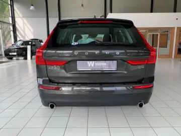 VOLVO XC60 D4 Momentum Zusätzlicher Radsatz