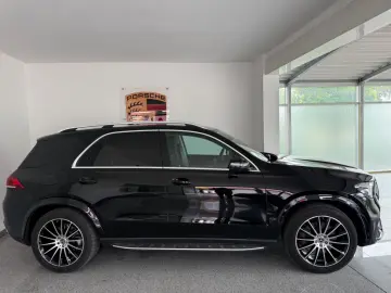 MERCEDES-BENZ GLE 350e -AMG- Exclusive Paket- 21Zoll-Head Up