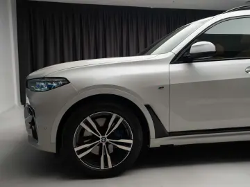BMW X7 XDRIVE 40D