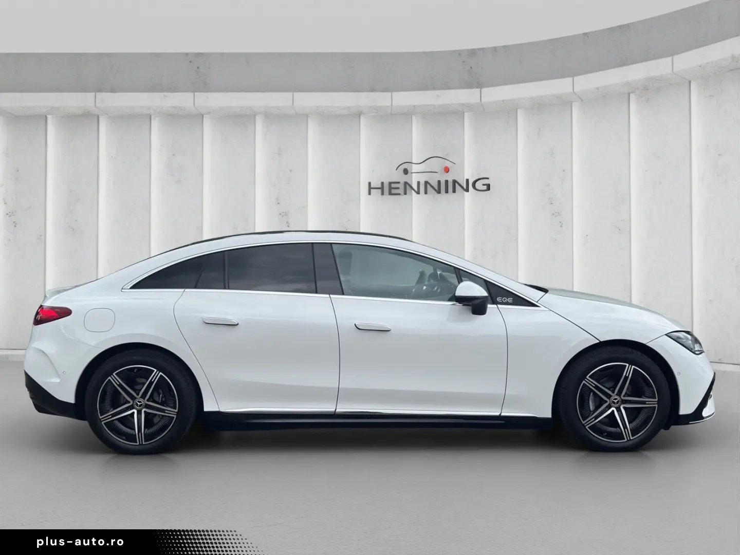 MERCEDES-BENZ EQE 300 AMG Prem  Hyperscreen Pano Air&hellip;