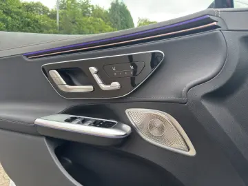 MERCEDES-BENZ EQE 300 AMG Prem  Hyperscreen Pano Air…