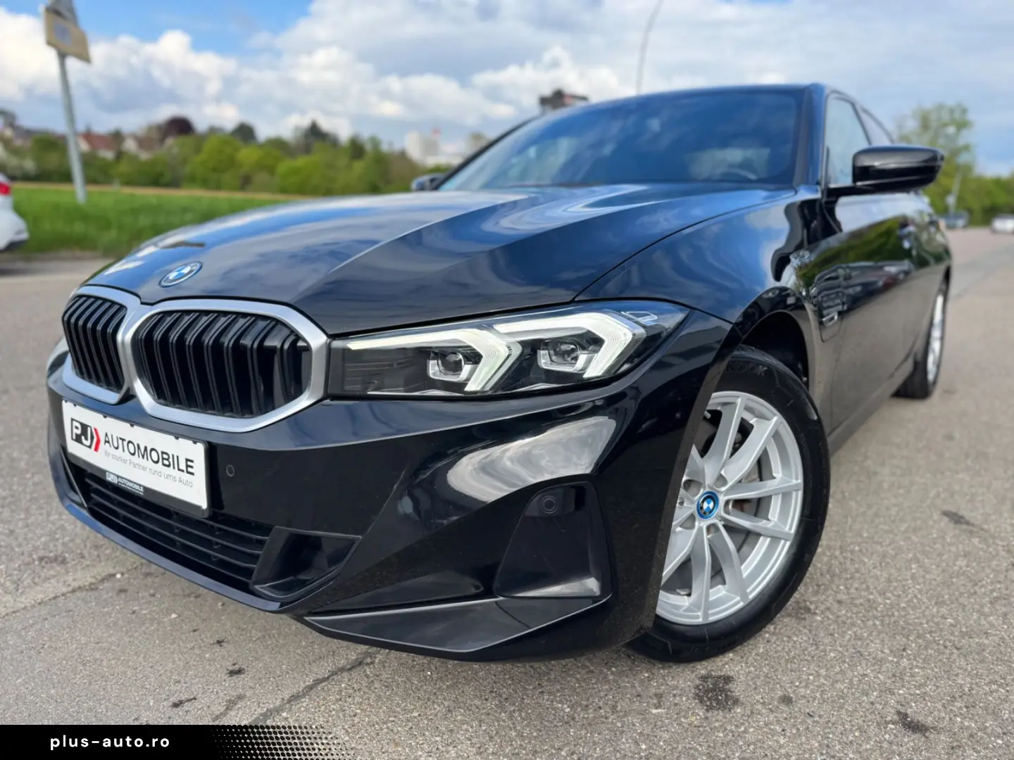 BMW 320 e Lim. Advantage Navi Live Cockpit HiFi AHK