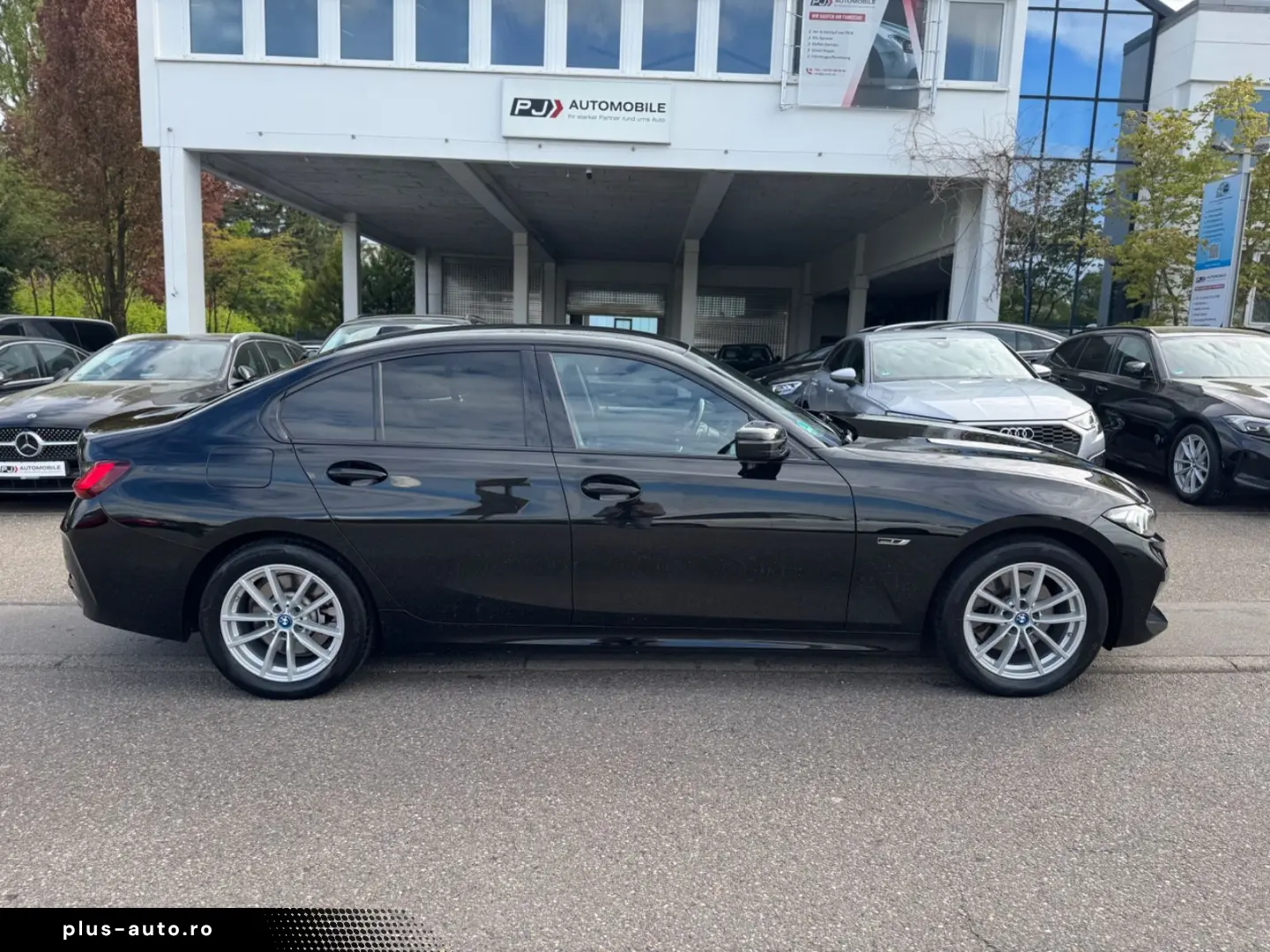 BMW 320 e Lim. Advantage Navi Live Cockpit HiFi AHK