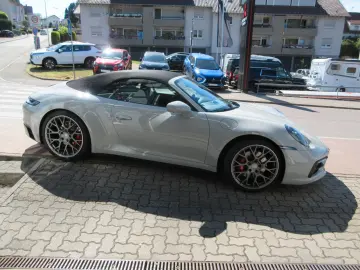 PORSCHE 992 Carrera 3.0S 4S TOPAUSSTATTUNG