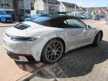 PORSCHE 992 Carrera 3.0S 4S TOPAUSSTATTUNG