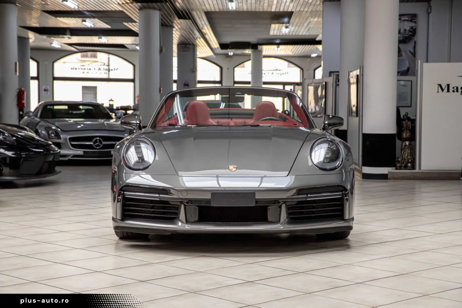 PORSCHE 992 Turbo S Cabriolet LIFT AKRAPOVIC PLDS  BOSE