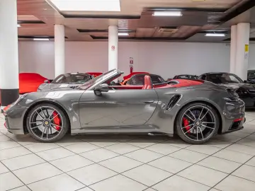 PORSCHE 992 Turbo S Cabriolet LIFT AKRAPOVIC PLDS  BOSE