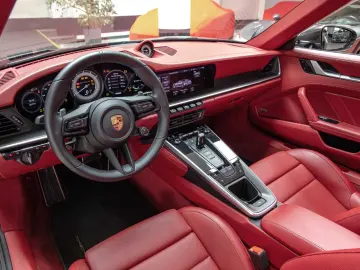 PORSCHE 992 Turbo S Cabriolet LIFT AKRAPOVIC PLDS  BOSE