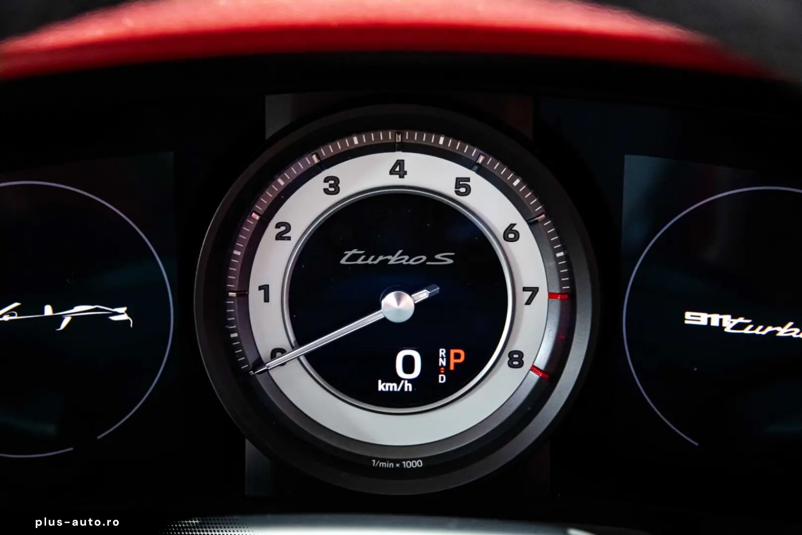 PORSCHE 992 Turbo S Cabriolet LIFT AKRAPOVIC PLDS  BOSE