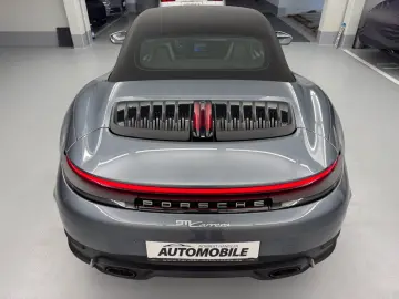 PORSCHE 911 992.2 Carrera Cabrio  BOSE Sportabgas Sport