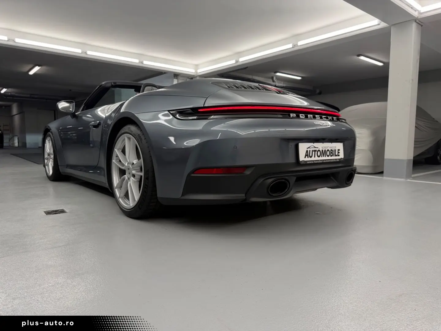PORSCHE 911 992.2 Carrera Cabrio  BOSE Sportabgas Sport