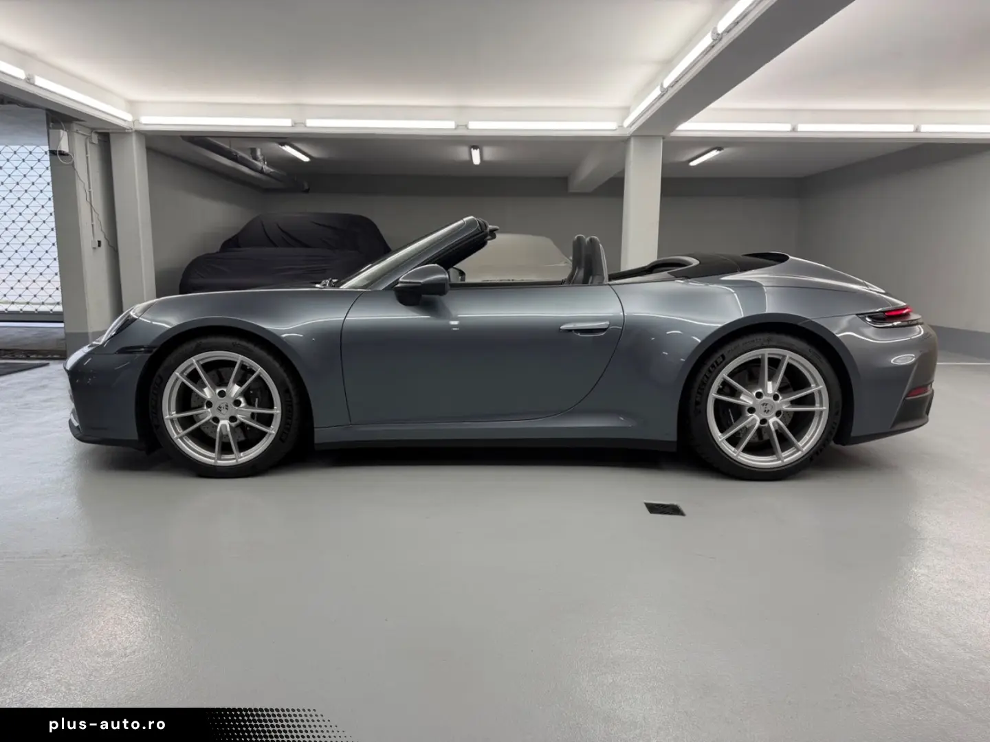 PORSCHE 911 992.2 Carrera Cabrio  BOSE Sportabgas Sport