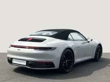 PORSCHE 992 911 Carrera Cabriolet Bose LED ACC Apple Car