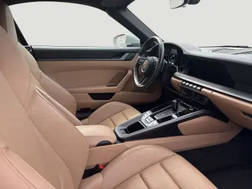 PORSCHE 992 911 Carrera Cabriolet Bose LED ACC Apple Car
