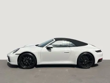 PORSCHE 992 911 Carrera Cabriolet Bose LED ACC Apple Car