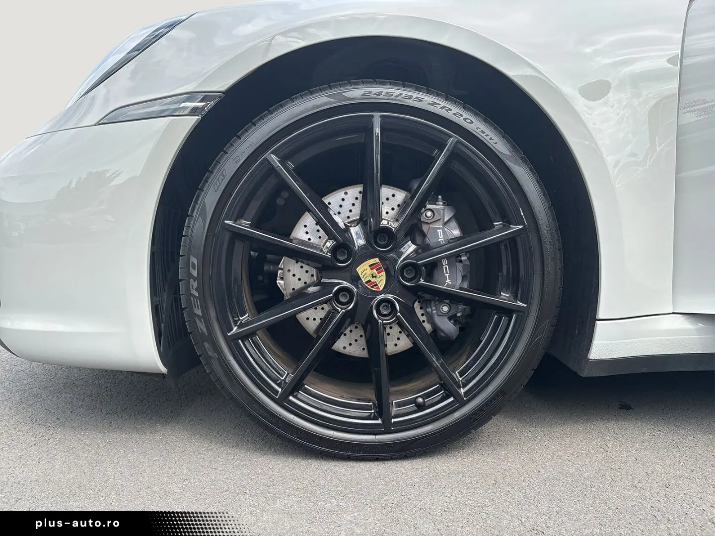 PORSCHE 992 911 Carrera Cabriolet Bose LED ACC Apple Car