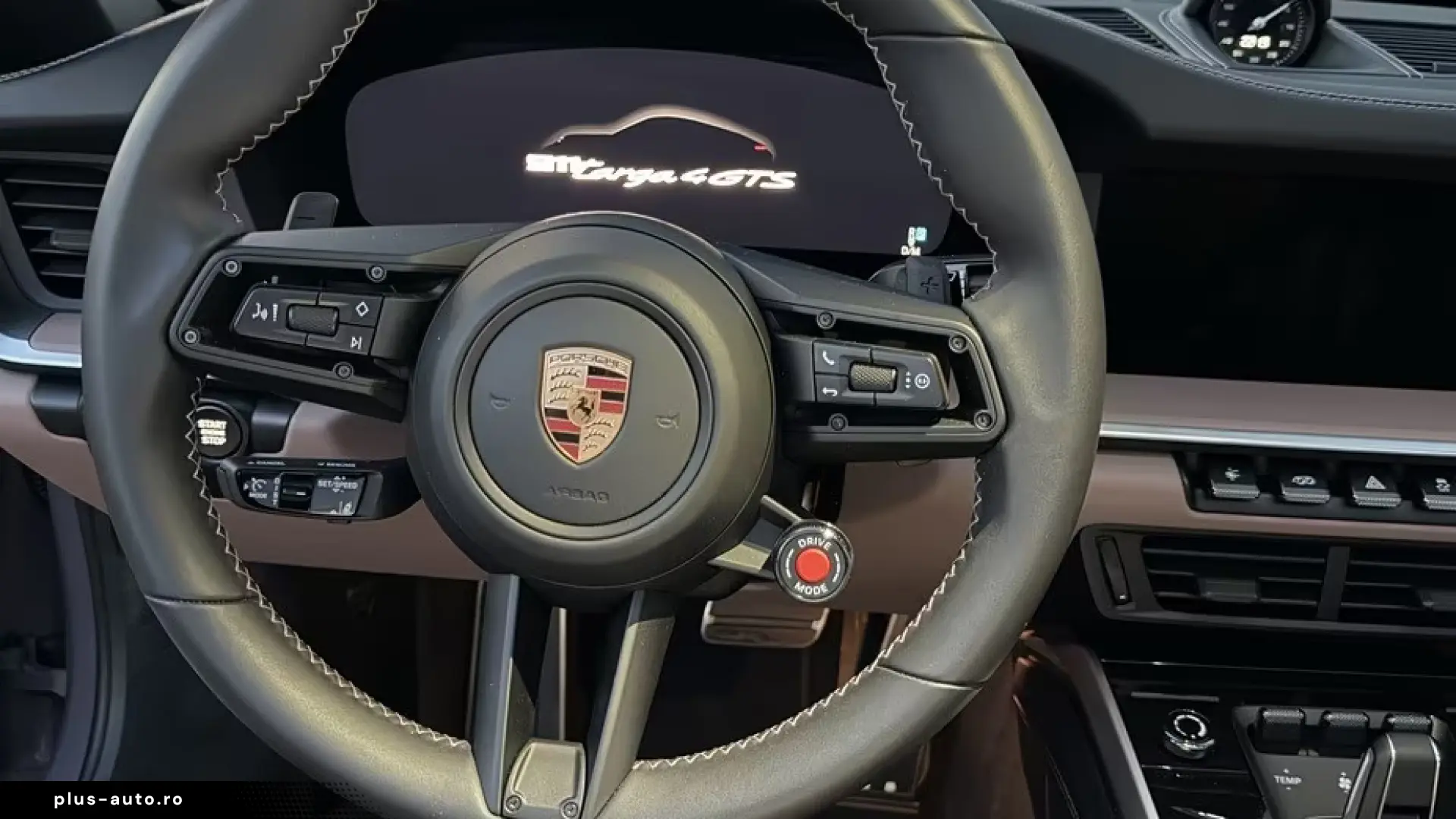 Porsche 992 Targa 4 GTS Exclusive Manufaktur