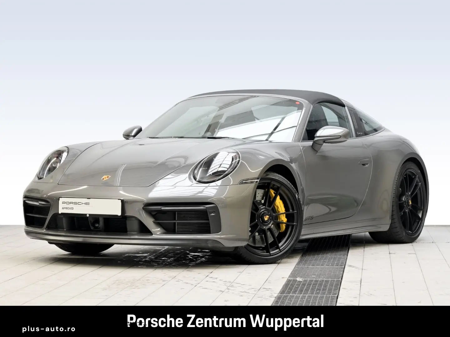 PORSCHE 992 Targa 4 GTS 18-Wege BOSE  HA-Lenkung PCCB In