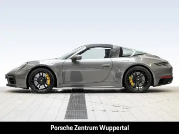 PORSCHE 992 Targa 4 GTS 18-Wege BOSE  HA-Lenkung PCCB In