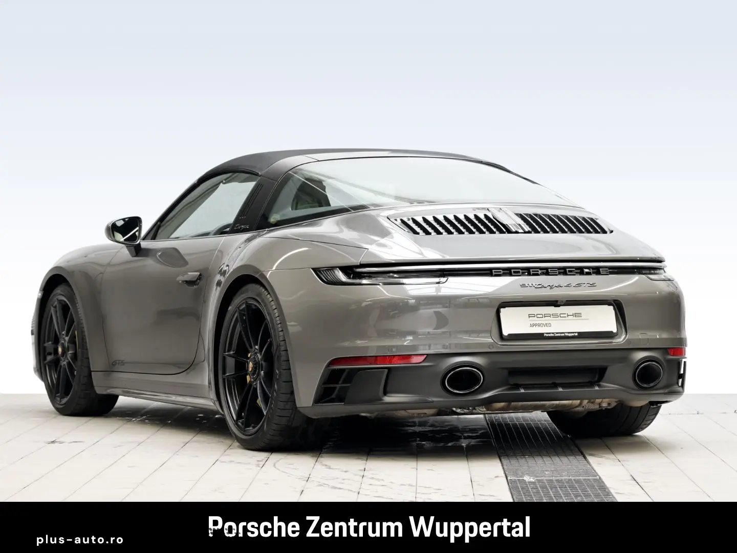 PORSCHE 992 Targa 4 GTS 18-Wege BOSE  HA-Lenkung PCCB In
