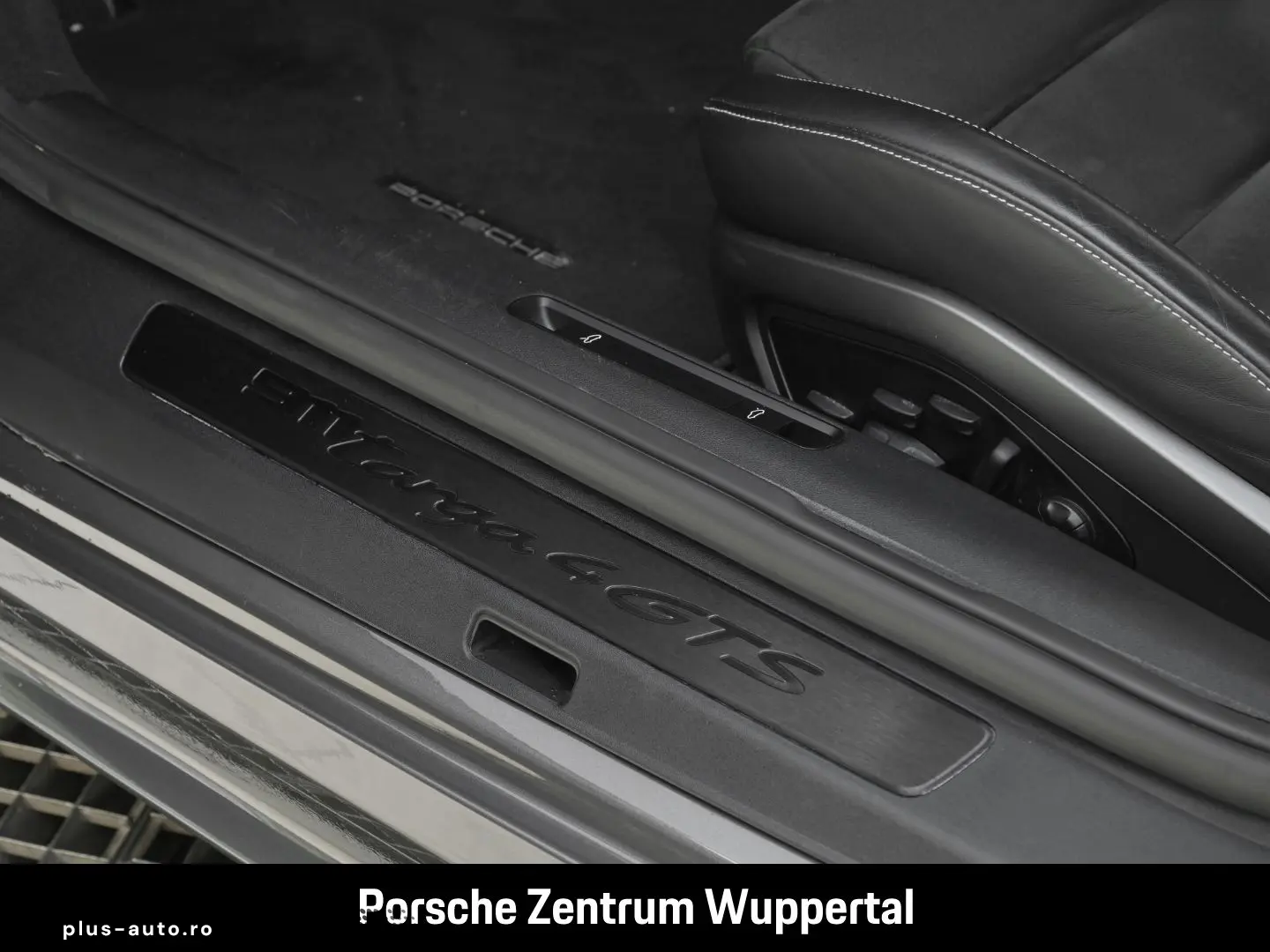 PORSCHE 992 Targa 4 GTS 18-Wege BOSE  HA-Lenkung PCCB In