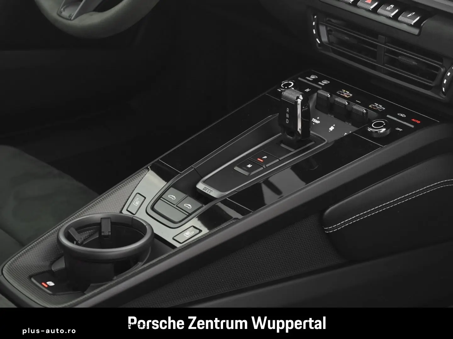 PORSCHE 992 Targa 4 GTS 18-Wege BOSE  HA-Lenkung PCCB In