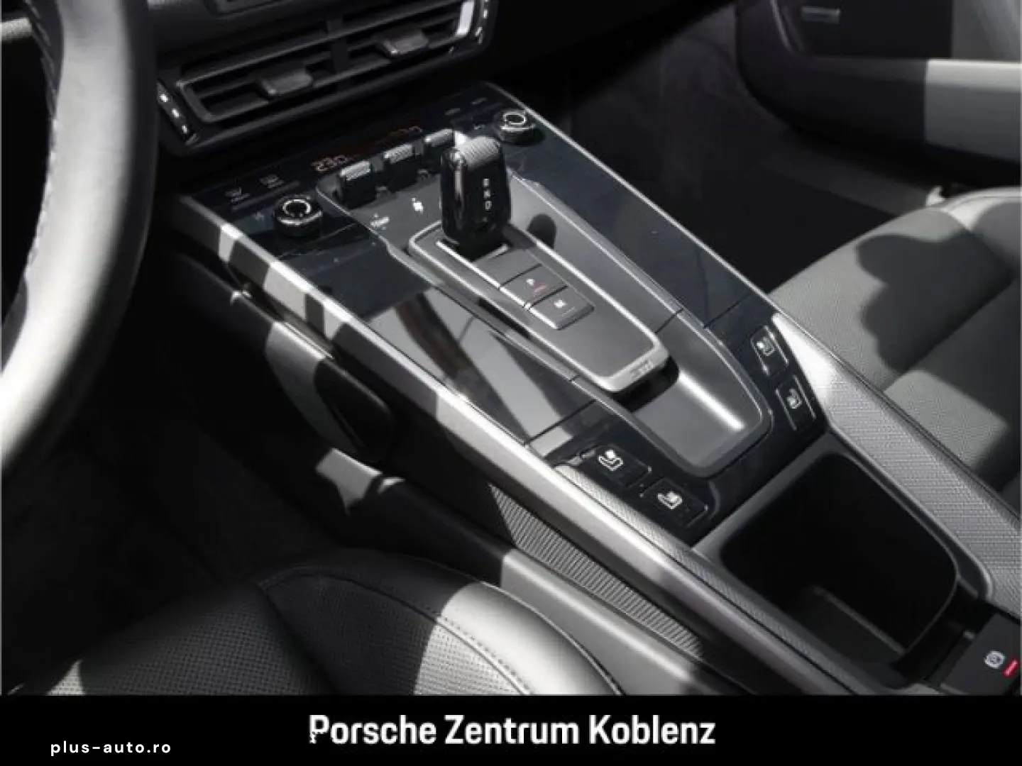PORSCHE 992 (911) Carrera S