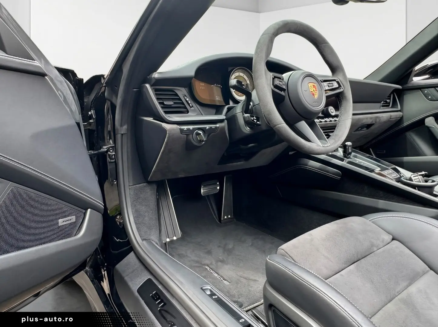 PORSCHE 992 CARRERA GTS CABRIO SPORT DESIGN BOSE 1.HAND