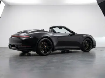 PORSCHE 992 CARRERA GTS CABRIO SPORT DESIGN BOSE 1.HAND