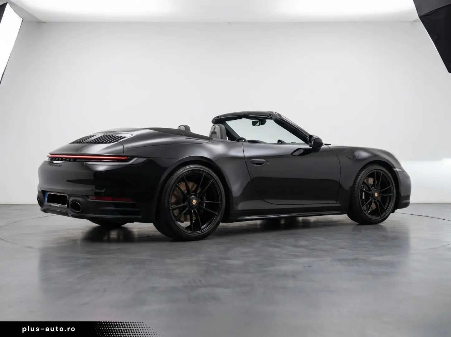 PORSCHE 992 CARRERA GTS CABRIO SPORT DESIGN BOSE 1.HAND