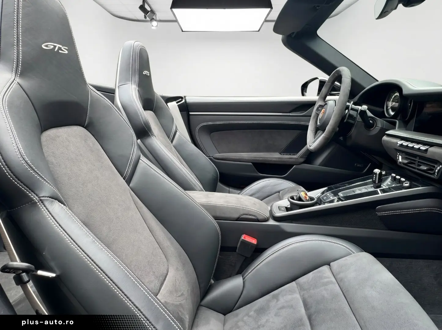 PORSCHE 992 CARRERA GTS CABRIO SPORT DESIGN BOSE 1.HAND