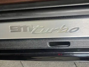PORSCHE 911 (992) Turbo Cabrio Lift Matrix SurroundView