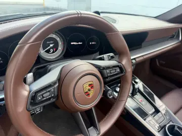 PORSCHE 911 (992) Turbo Cabrio Lift Matrix SurroundView