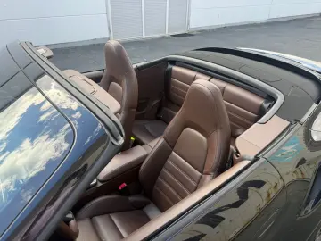 PORSCHE 911 (992) Turbo Cabrio Lift Matrix SurroundView