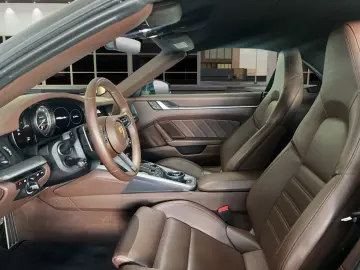 PORSCHE 911 (992) Turbo Cabrio Lift Matrix SurroundView