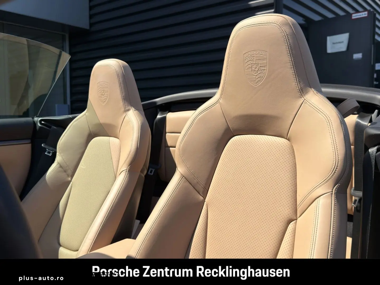 PORSCHE 992 911 Carrera Cabrio Sportabgas Surround-View