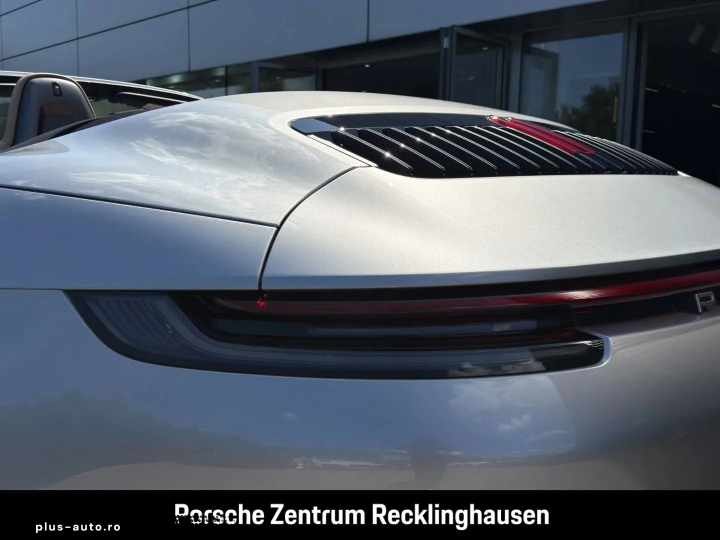 PORSCHE 992 911 Carrera Cabrio Sportabgas Surround-View