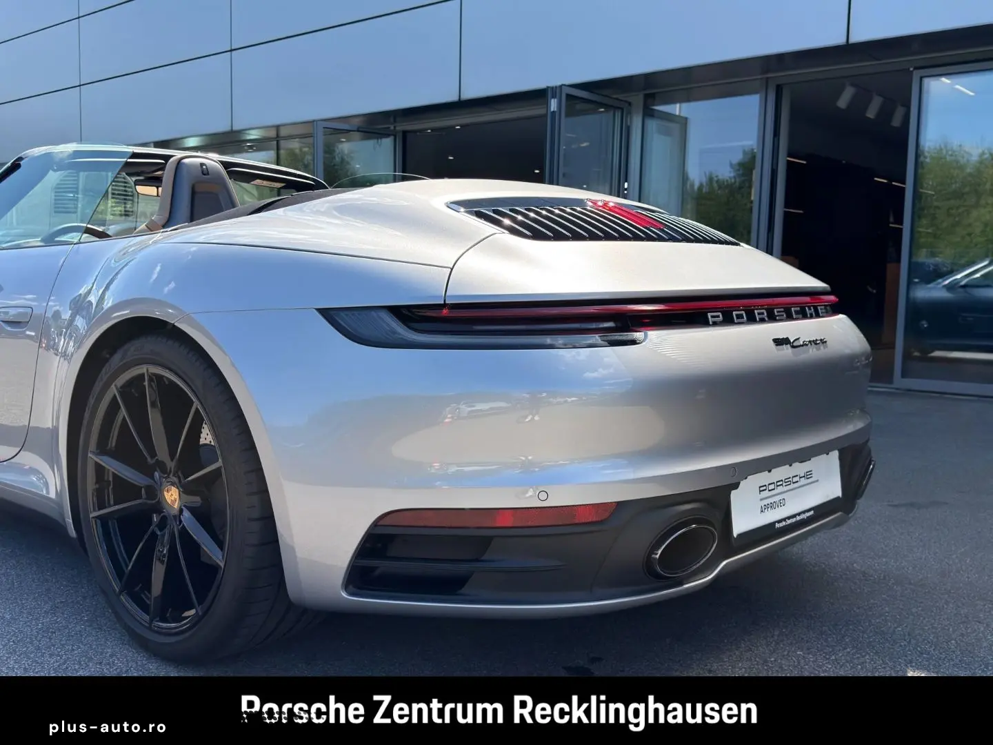 PORSCHE 992 911 Carrera Cabrio Sportabgas Surround-View