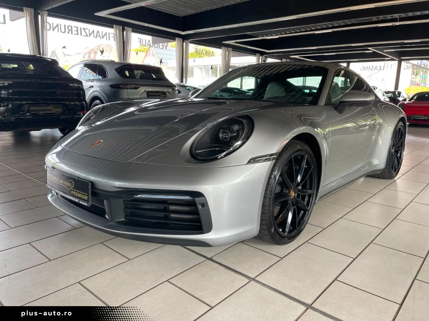 PORSCHE 992 Carrera Coupe SPORTABGAS BOSE 14WEGE CAM DAB