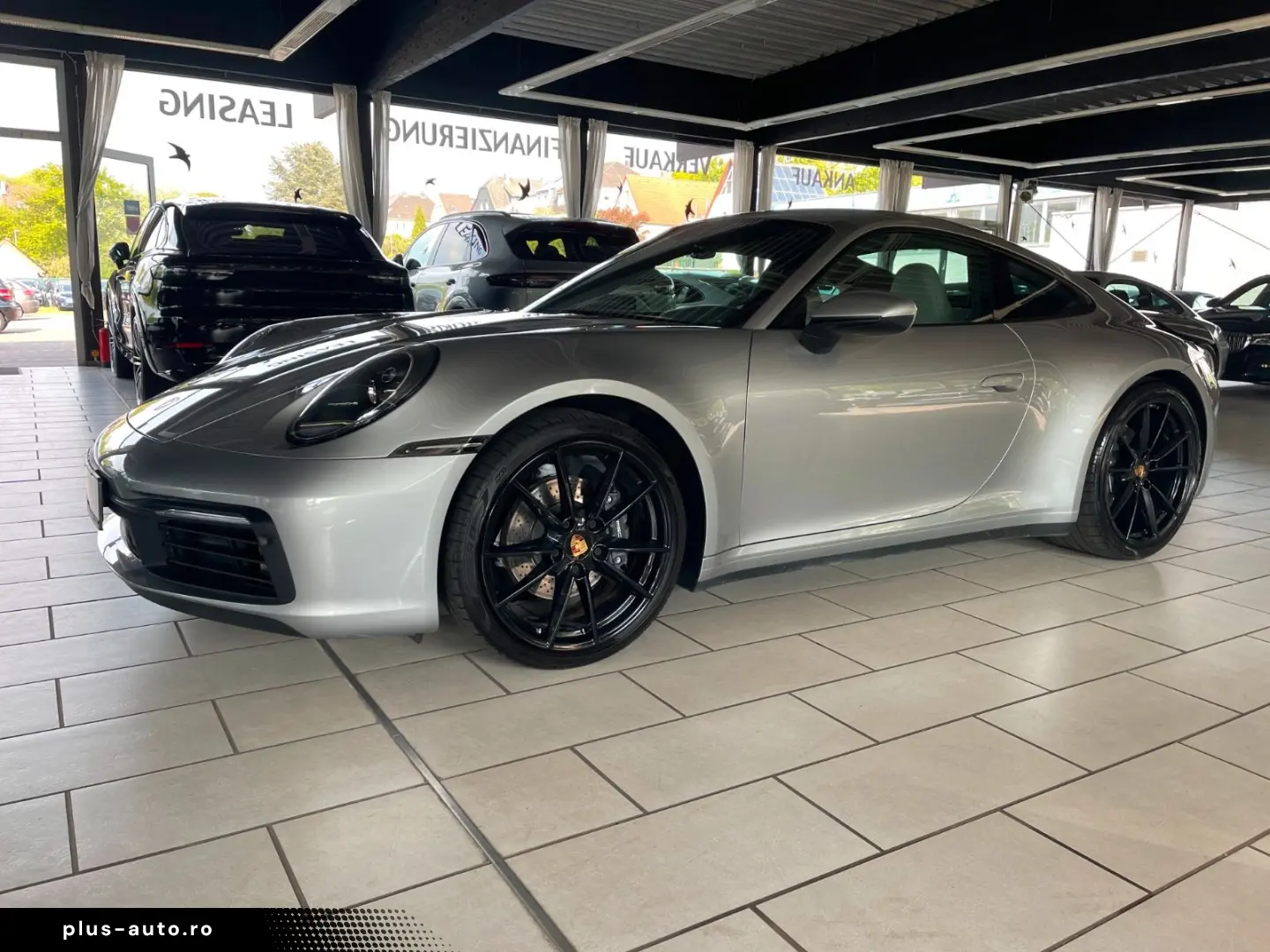 PORSCHE 992 Carrera Coupe SPORTABGAS BOSE 14WEGE CAM DAB