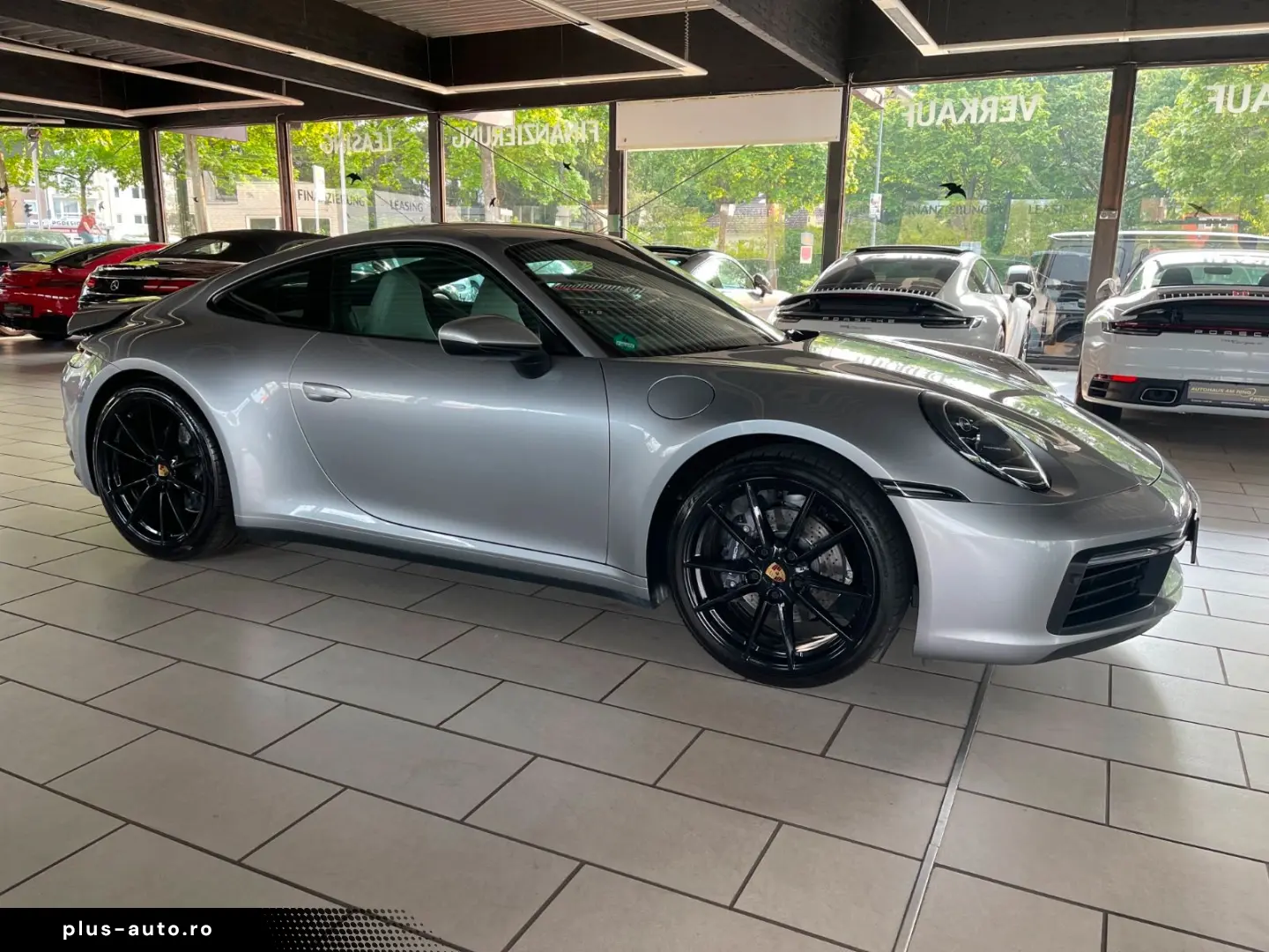 PORSCHE 992 Carrera Coupe SPORTABGAS BOSE 14WEGE CAM DAB