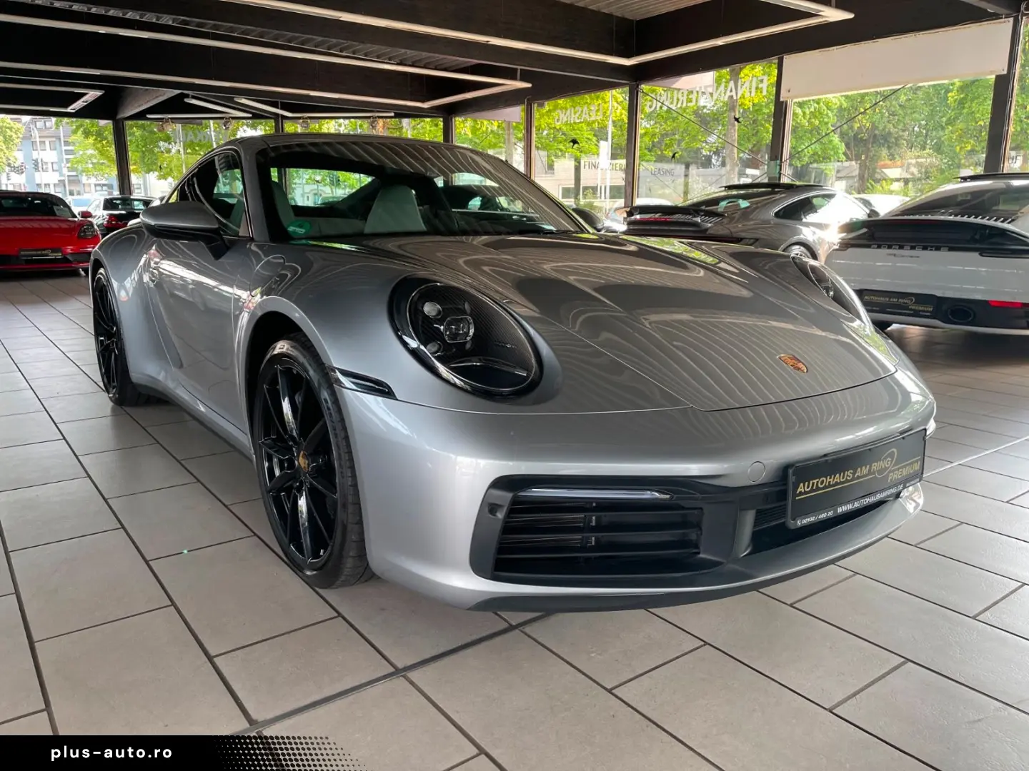 PORSCHE 992 Carrera Coupe SPORTABGAS BOSE 14WEGE CAM DAB