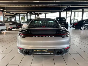 PORSCHE 992 Carrera Coupe SPORTABGAS BOSE 14WEGE CAM DAB