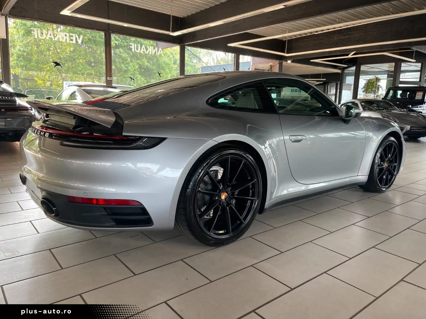 PORSCHE 992 Carrera Coupe SPORTABGAS BOSE 14WEGE CAM DAB