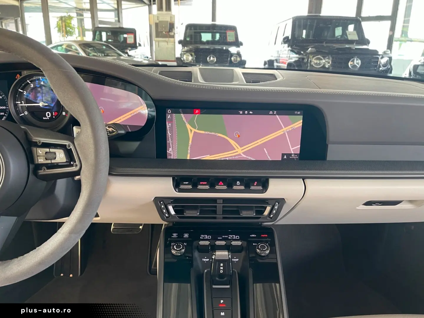 PORSCHE 992 Carrera Coupe SPORTABGAS BOSE 14WEGE CAM DAB