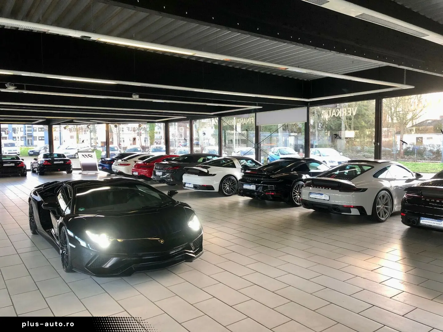 PORSCHE 992 Carrera Coupe SPORTABGAS BOSE 14WEGE CAM DAB